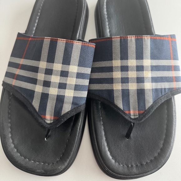 Burberry Other - Men’s Burberry toe slides